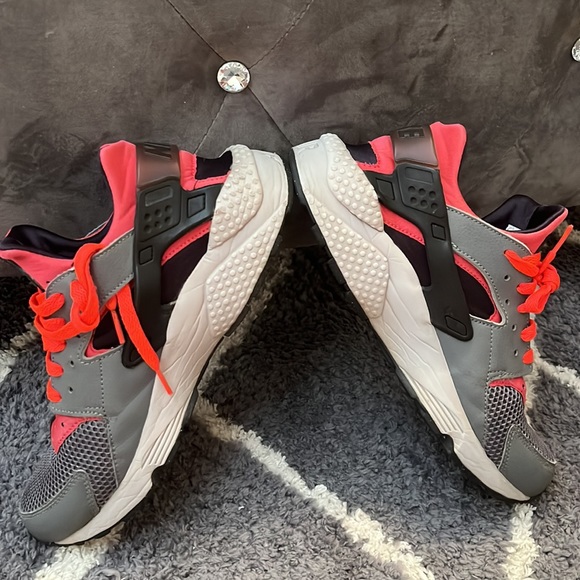 Nike huaraches - Picture 5 of 9